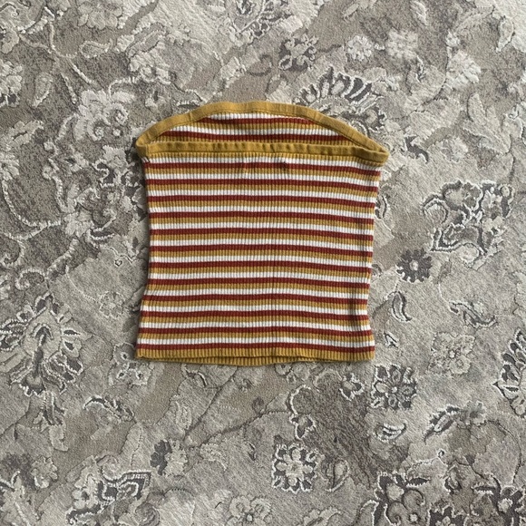 American Eagle Outfitters Sweater Tube Top - Picture 2 of 3